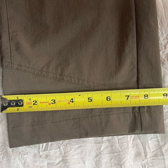 Orvis brownish gray mid rise quick dry cargo pocket crop capri pants women’s 8 - Picture 13 of 14